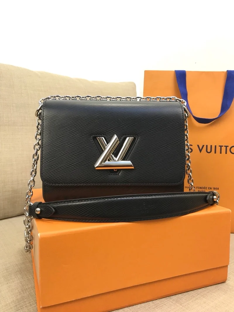 루이비통 트위스트 에피 MM M50282