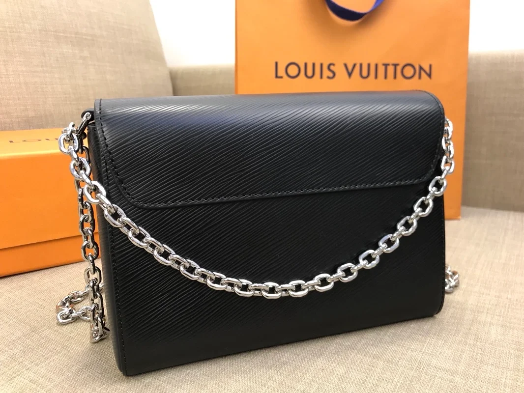 루이비통 트위스트 에피 MM M50282