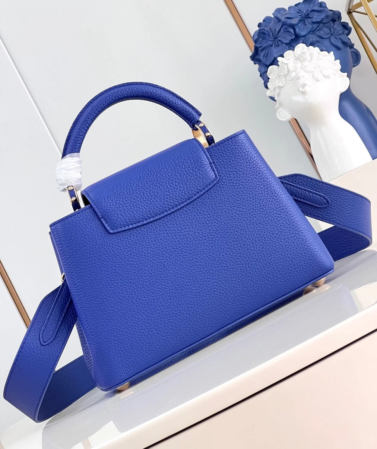 루이비통 카퓌신 BB M23243