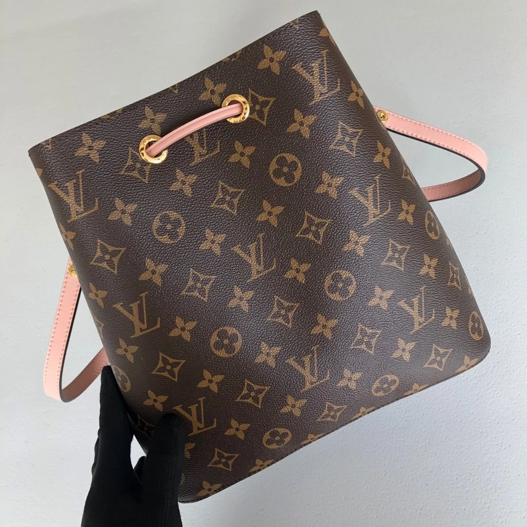 루이비통 네오 노에 M44022