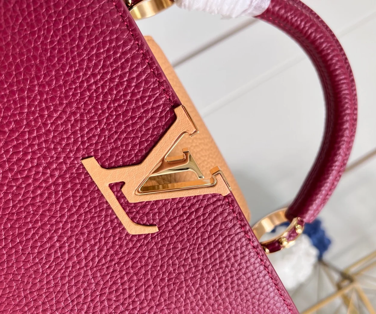 루이비통 카퓌신 BB M22677