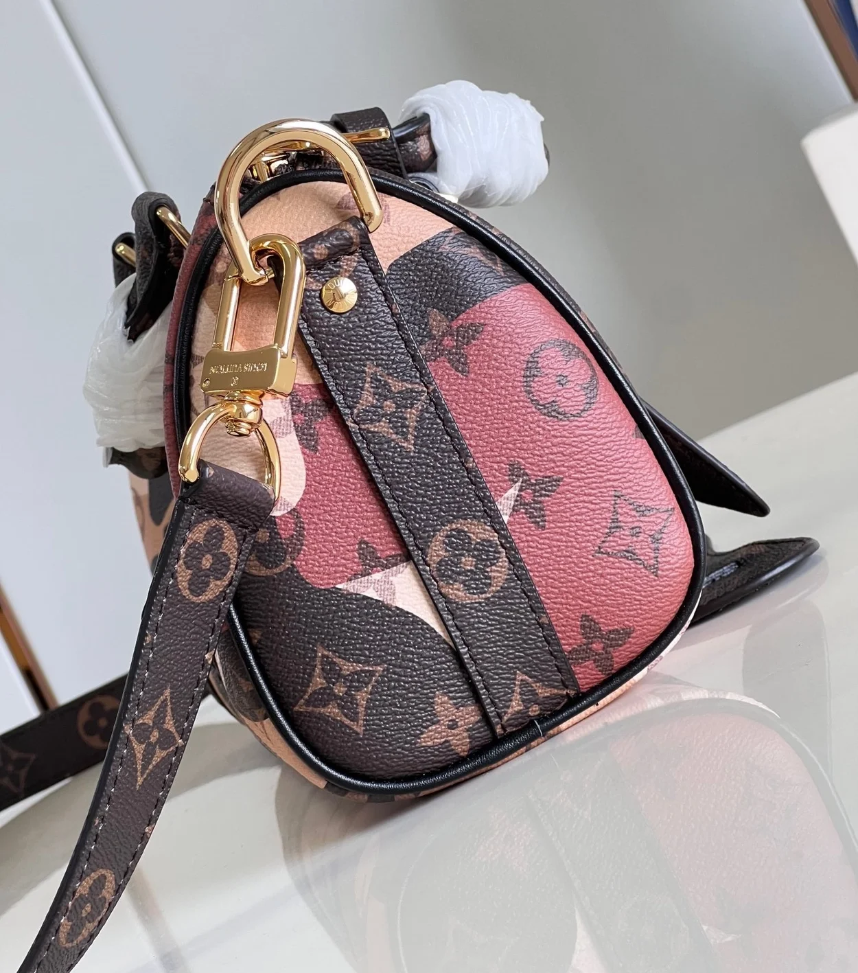 루이비통 키폴 반둘리에 25 M46678