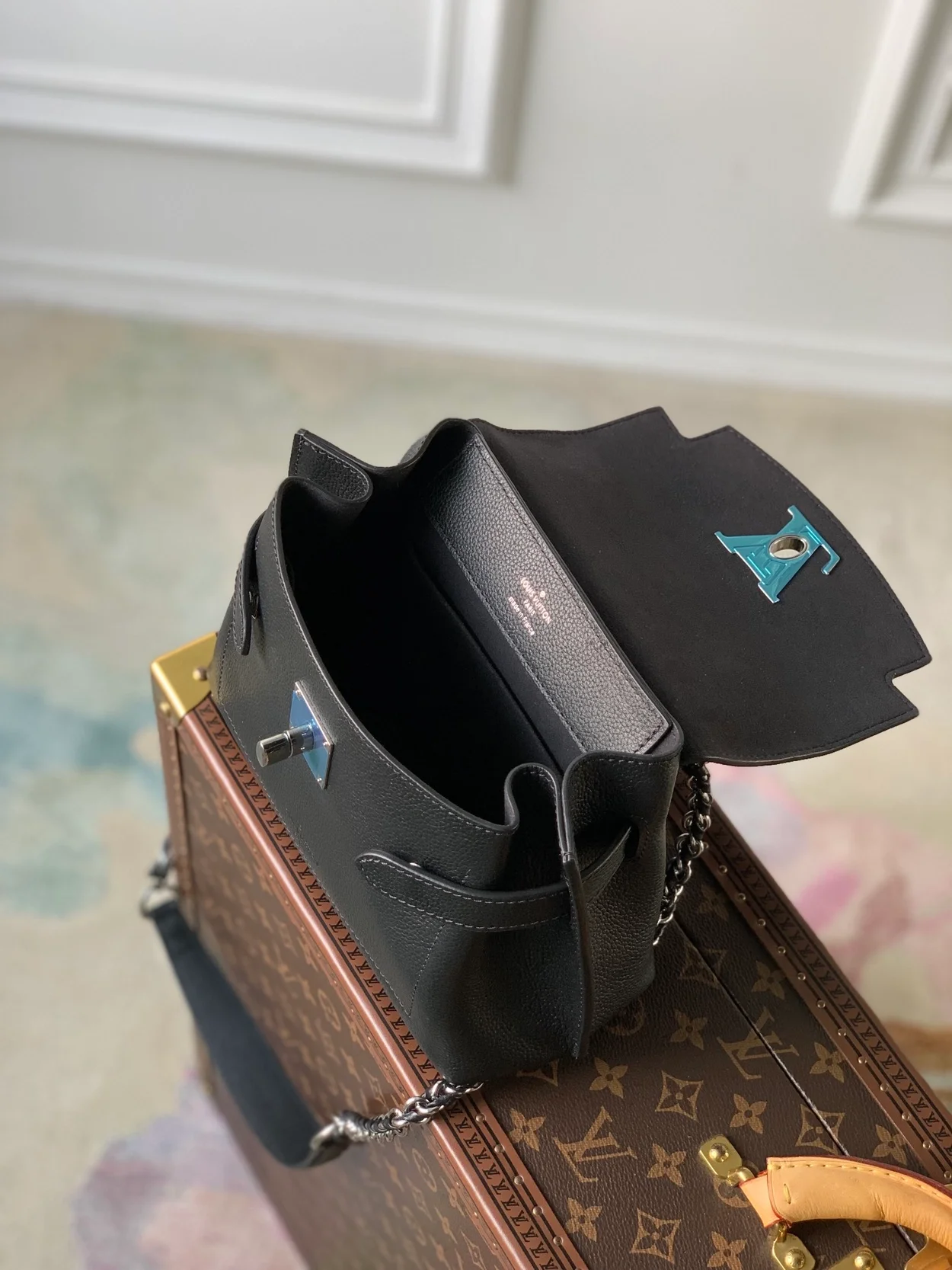 루이비통 락미 에버 미니 백 블랙 M20997