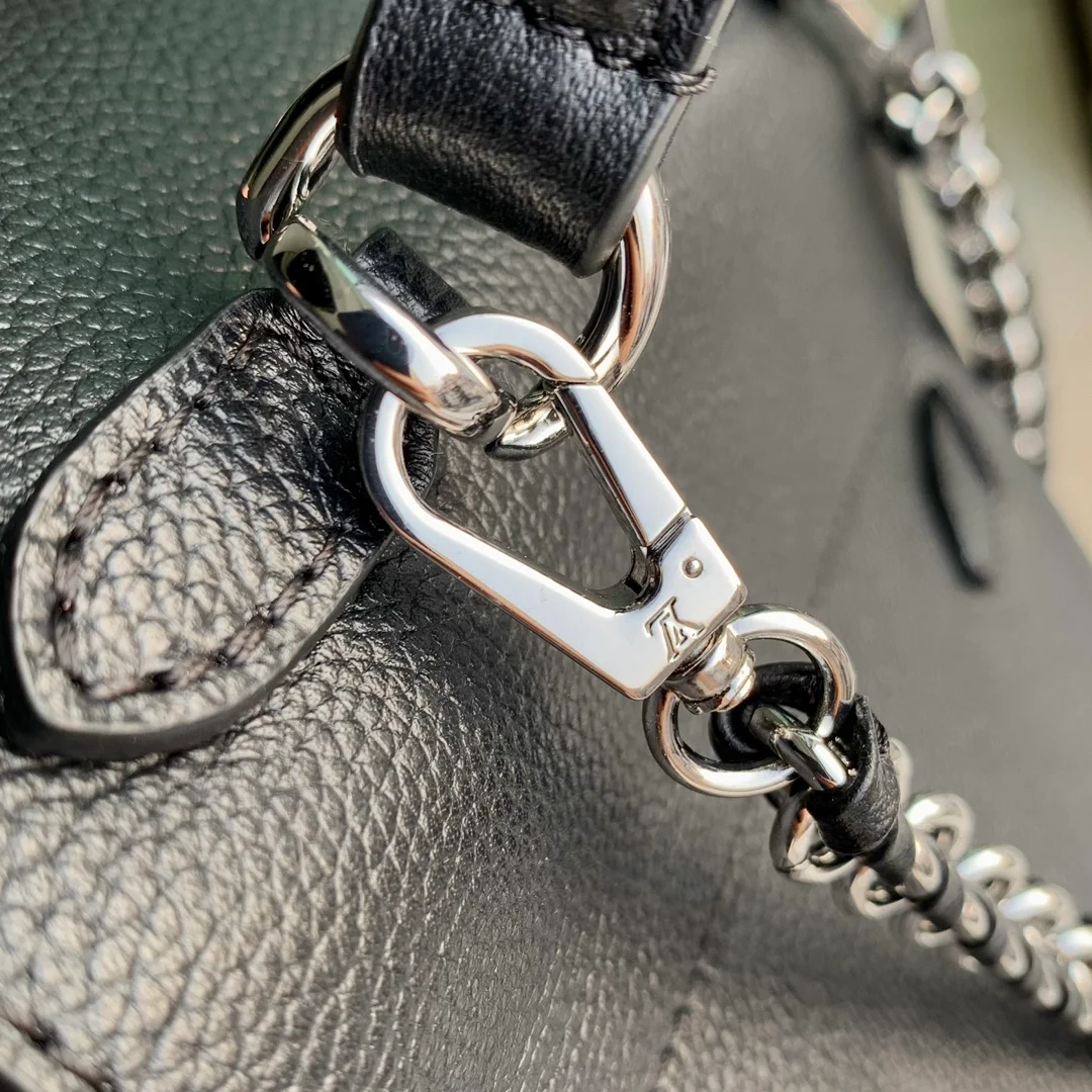 루이비통 락미 에버 미니 백 블랙 M20997