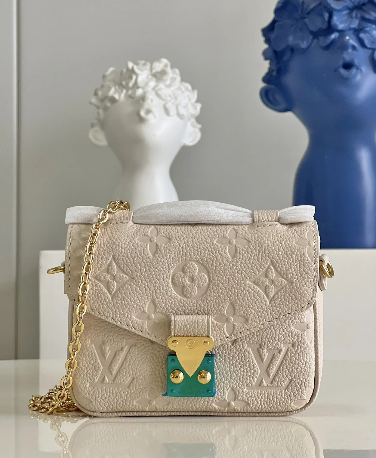 루이비통 마이크로 메티스 M81390