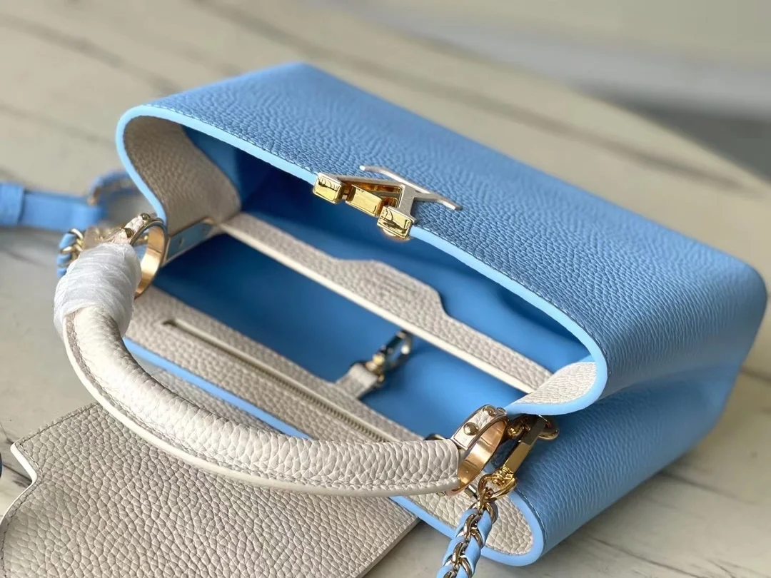 루이비통 카퓌신 BB 백 M21887