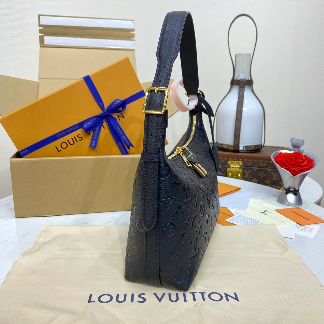 루이비통 삭 스포츠 핸드백 M46610