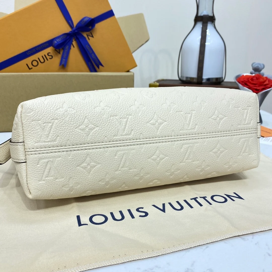 루이비통 삭 스포츠 핸드백 M46609