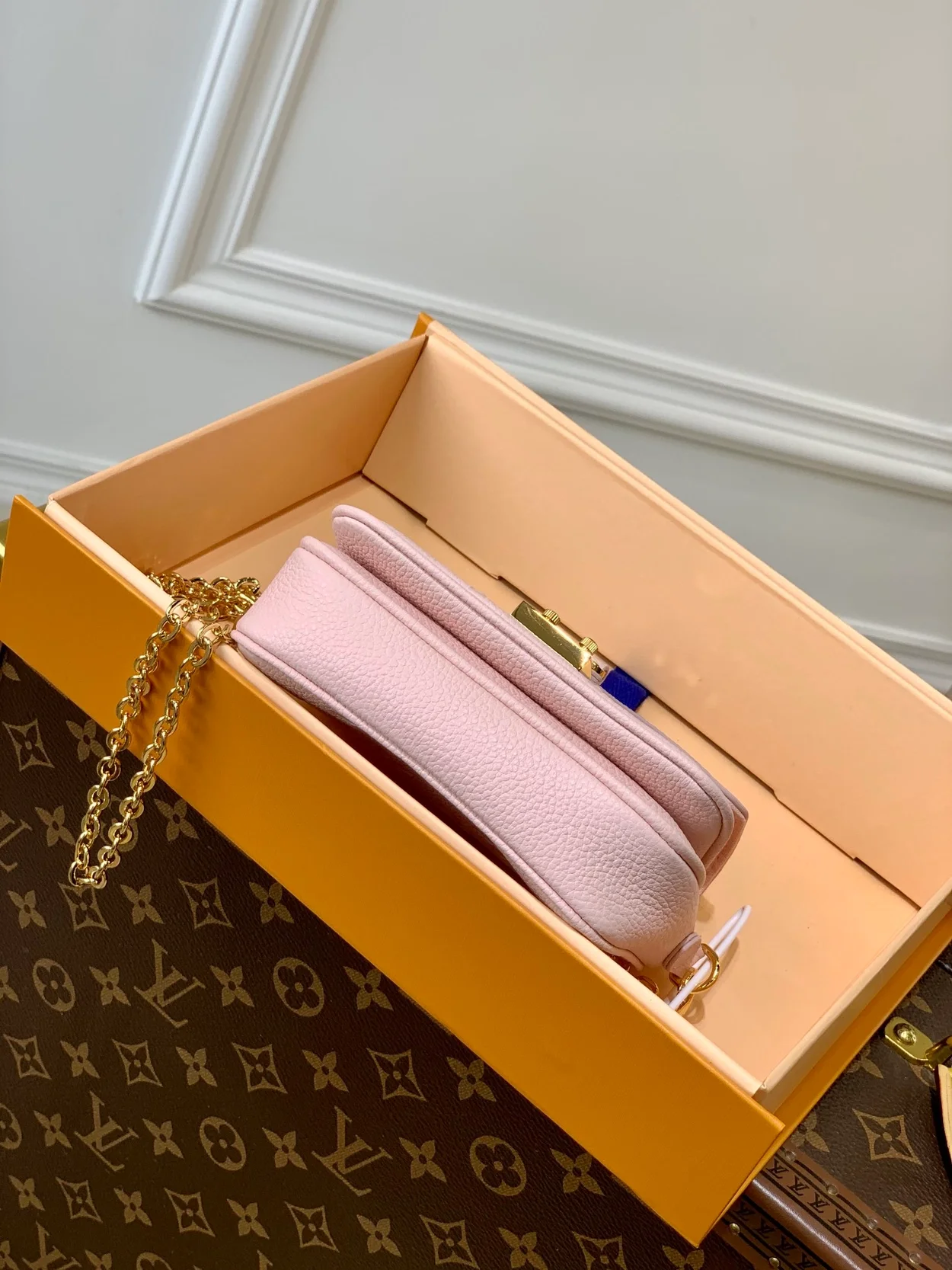 루이비통 마이크로 메티스 백 M81389