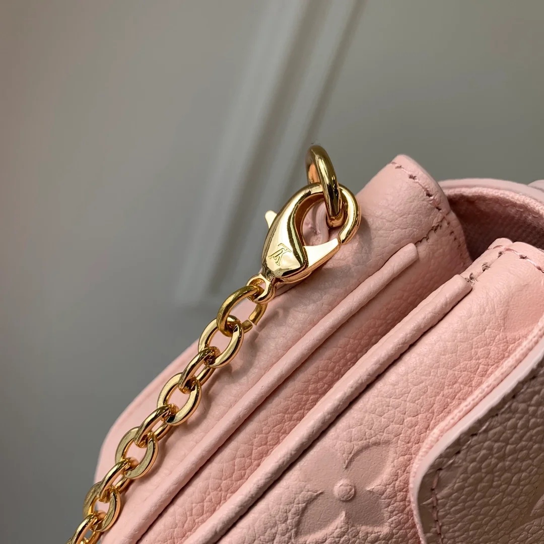 루이비통 마이크로 메티스 백 M81389