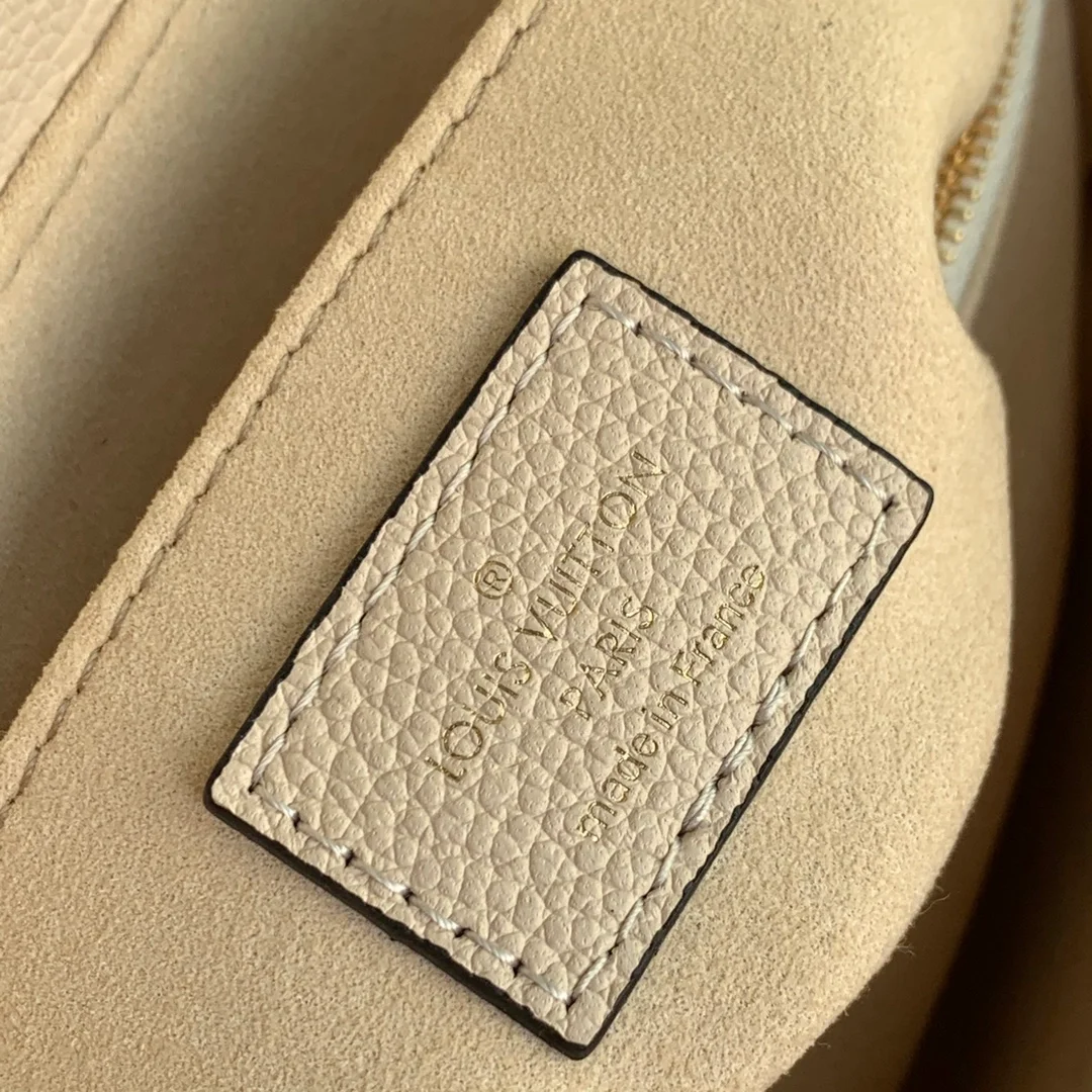 루이비통 마들렌 BB 크렘 베이지 M46008