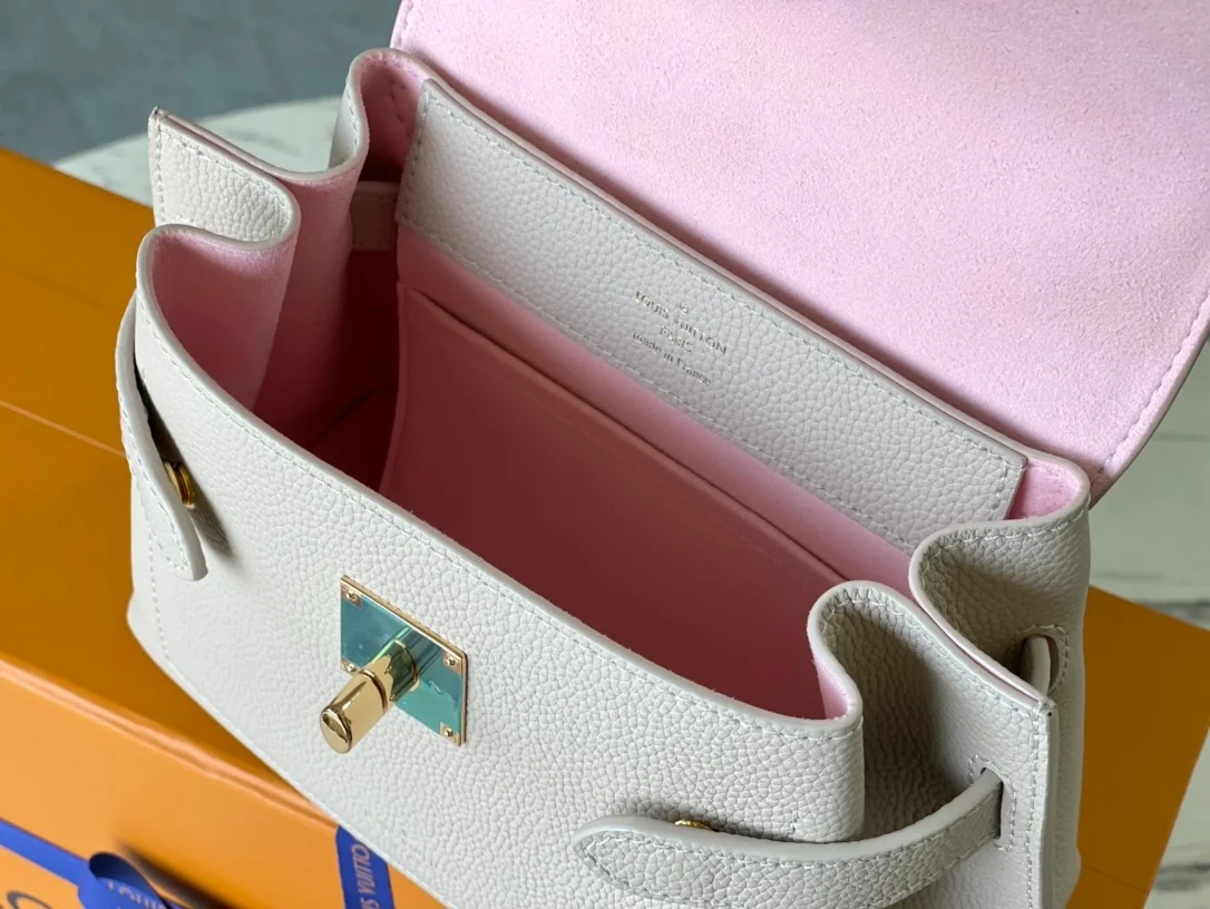 루이비통 락미 에버 미니 그레이지 백 M21052