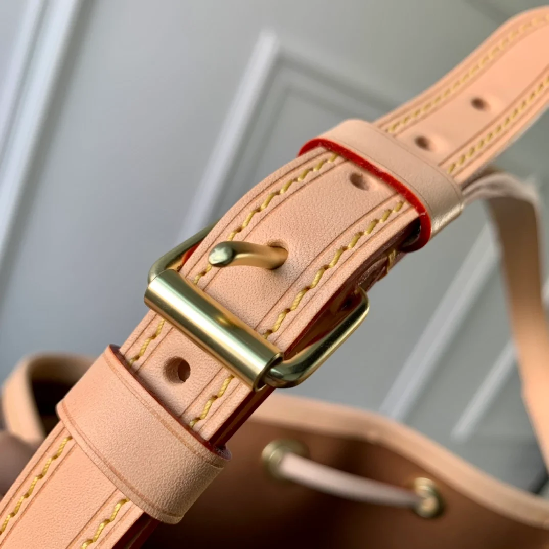 루이비통 노에 BB M40817