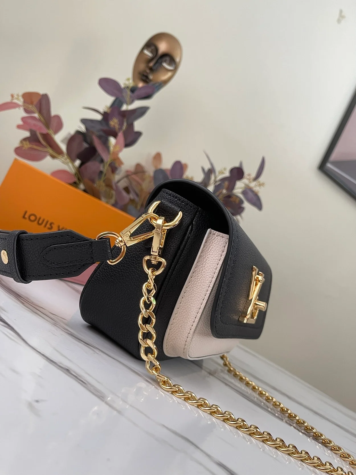 루이비통 락미 텐더 핸드백 M58554