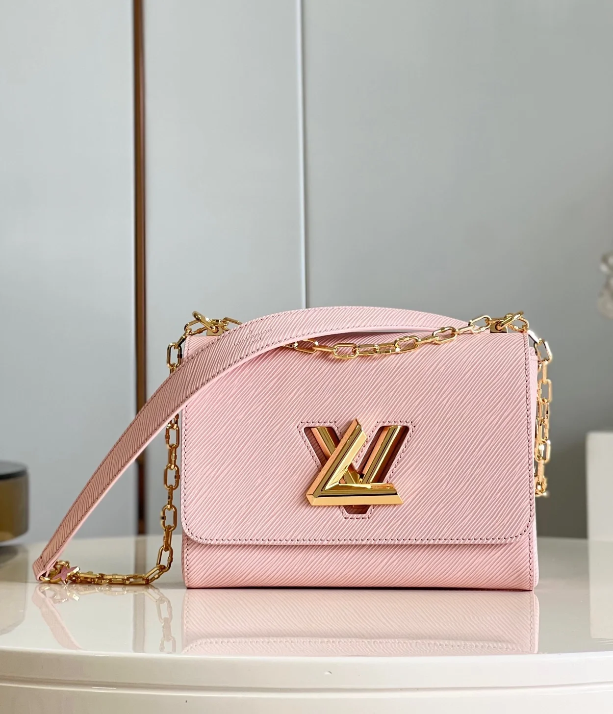 루이비통 트위스트 에피 MM M21605