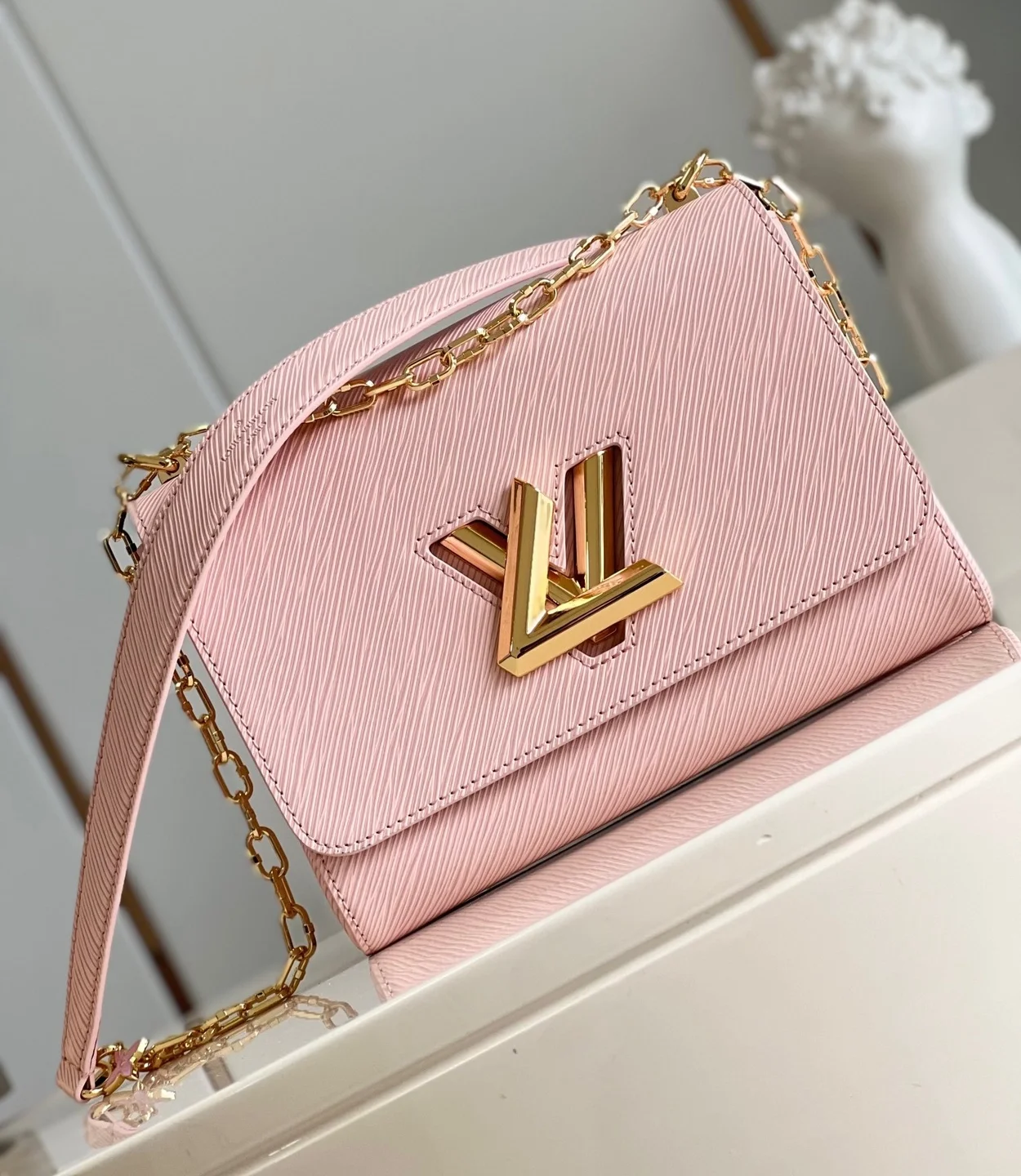 루이비통 트위스트 에피 MM M21605