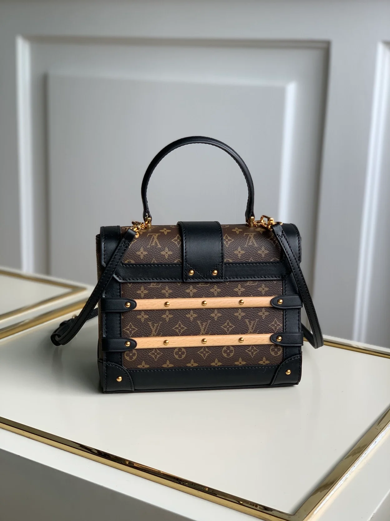 루이비통 트라이아논 탑 핸들백 M45908