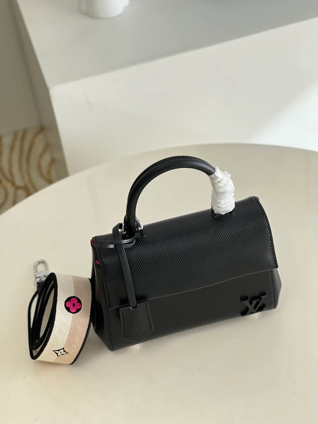 루이비통 클루니 미니 M58925