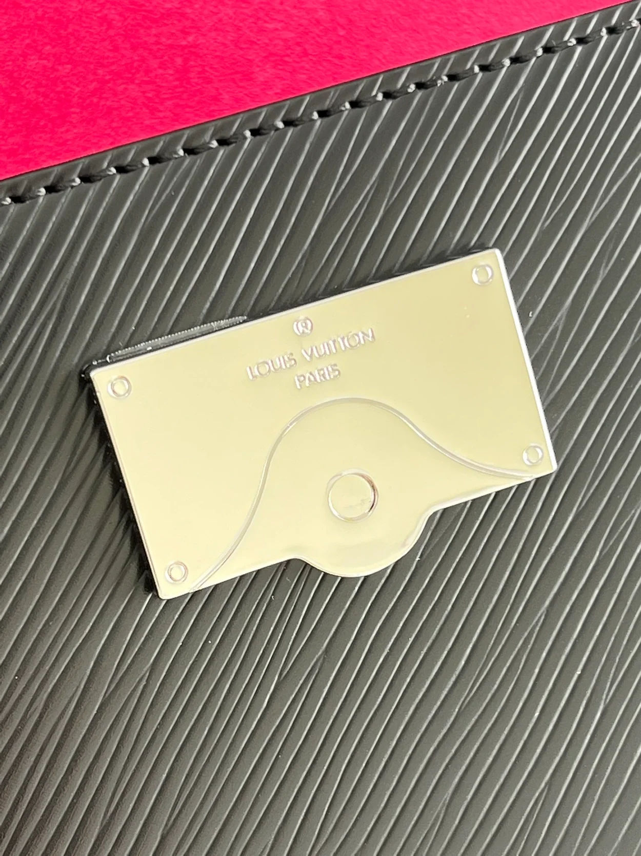 루이비통 클루니 미니 M58925