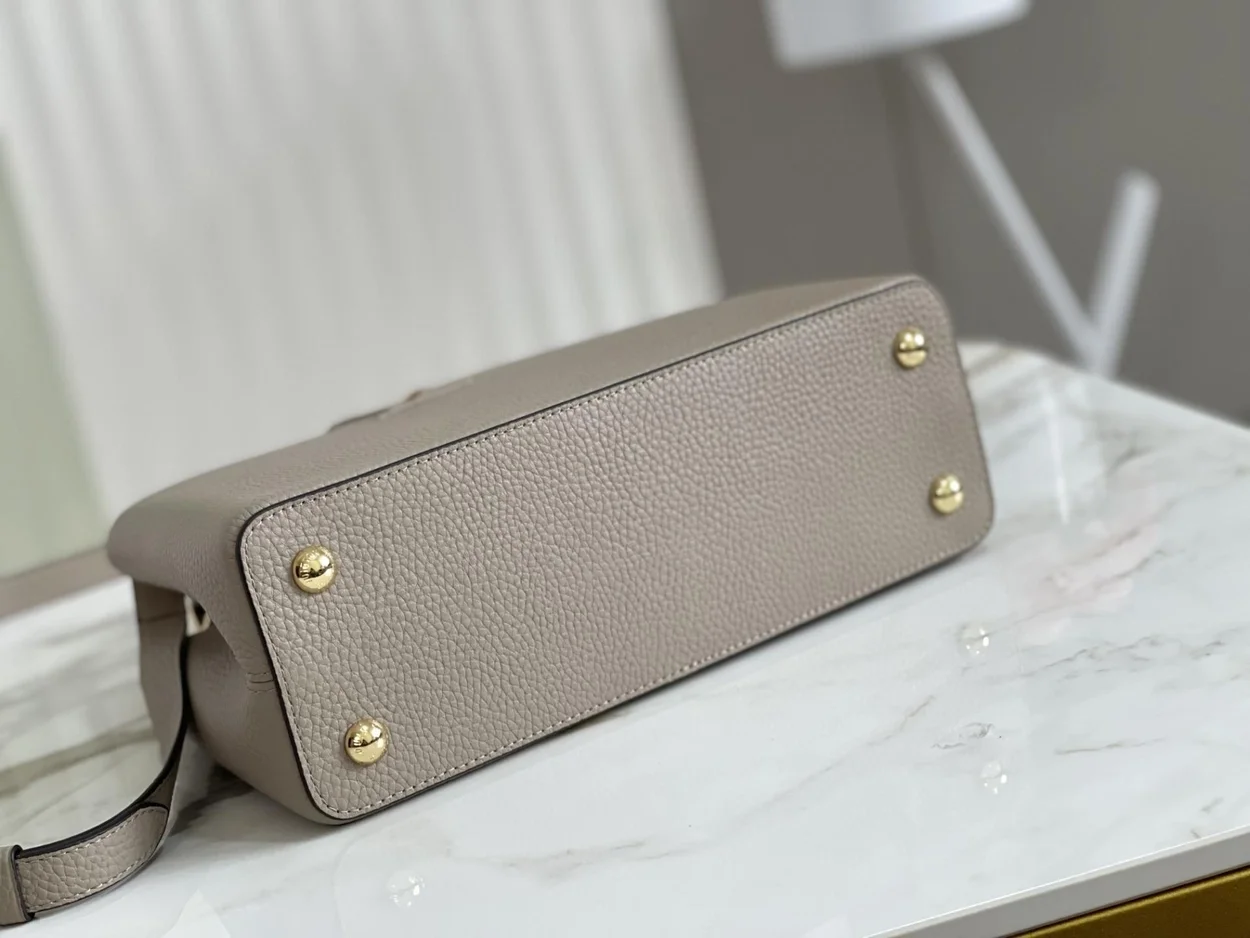 루이비통 카퓌신 MM M42253