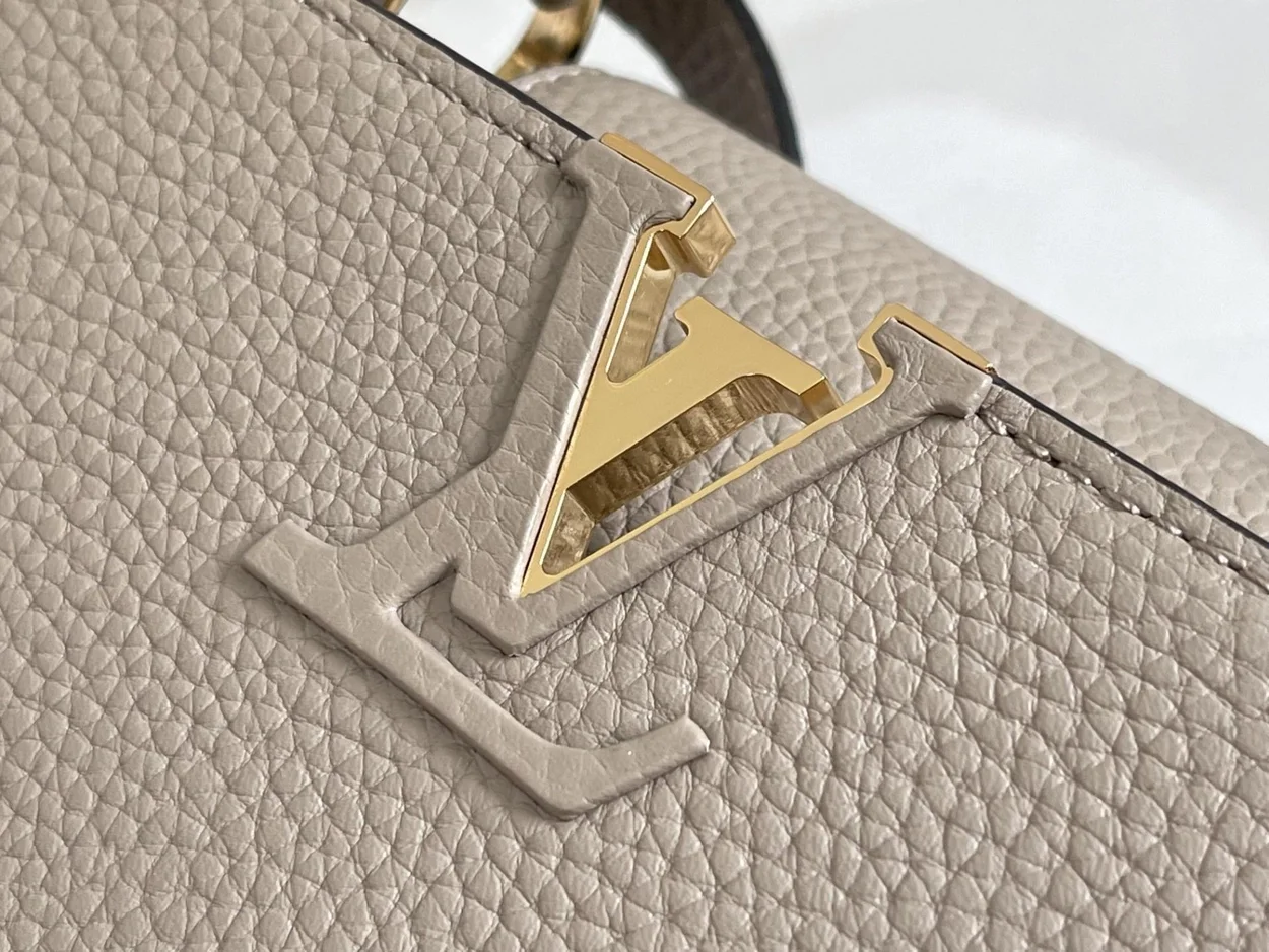 루이비통 카퓌신 BB M94634