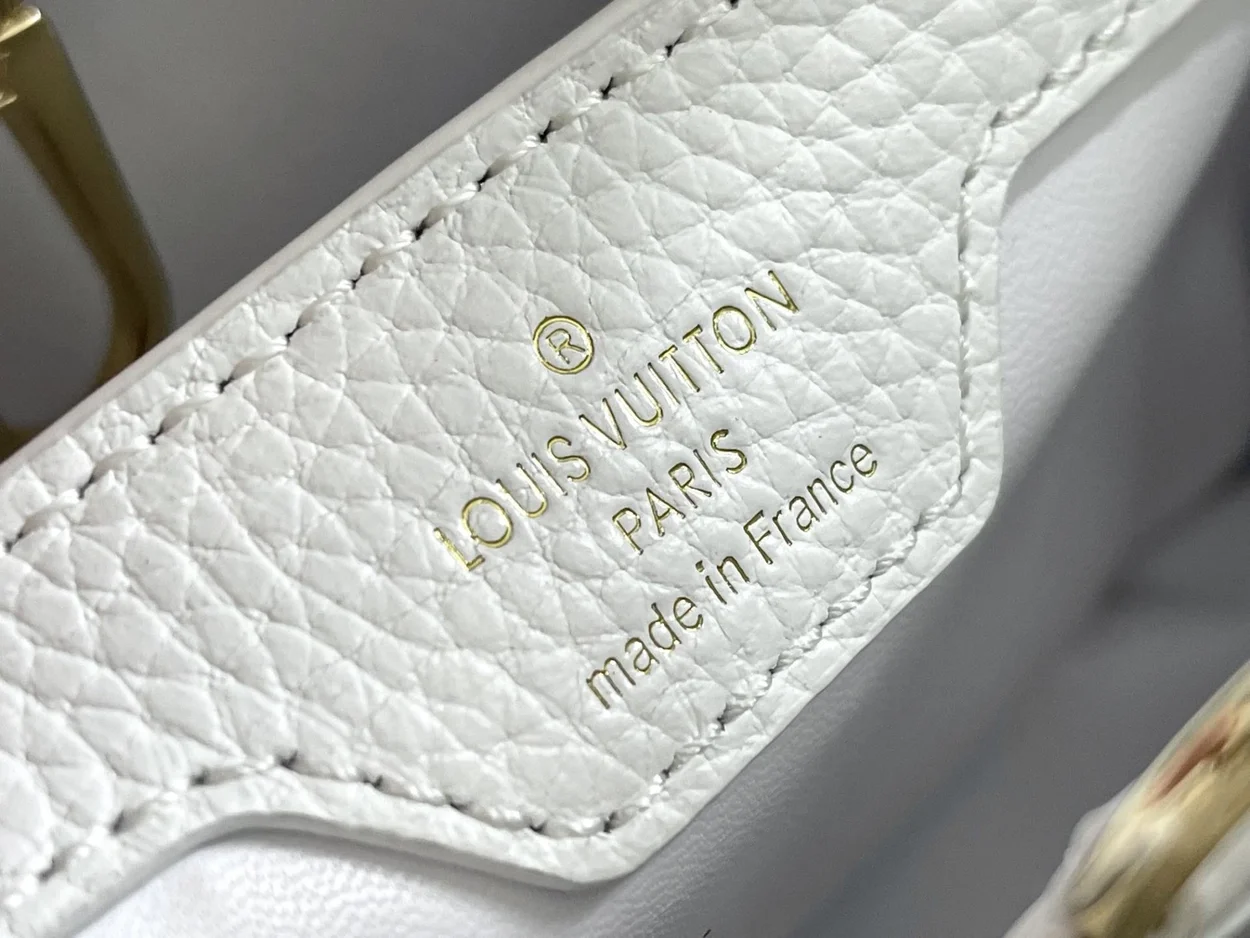 루이비통 카퓌신 BB M55832