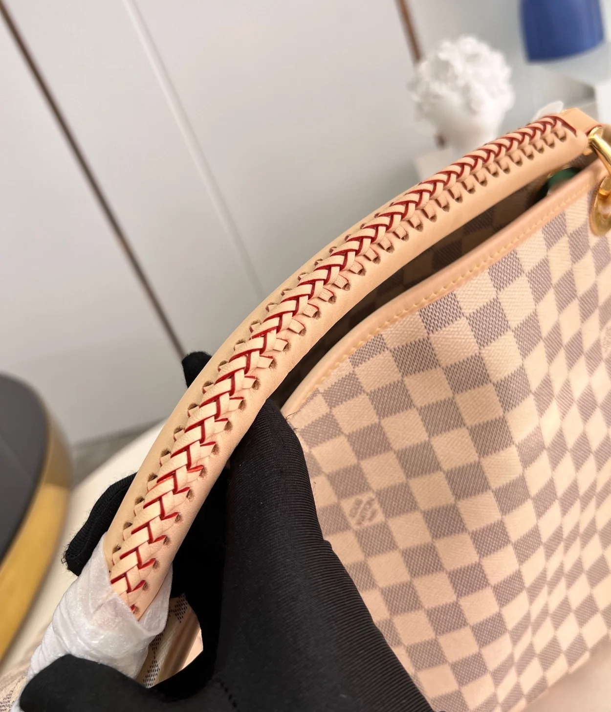 루이비통 아트시 MM N41174