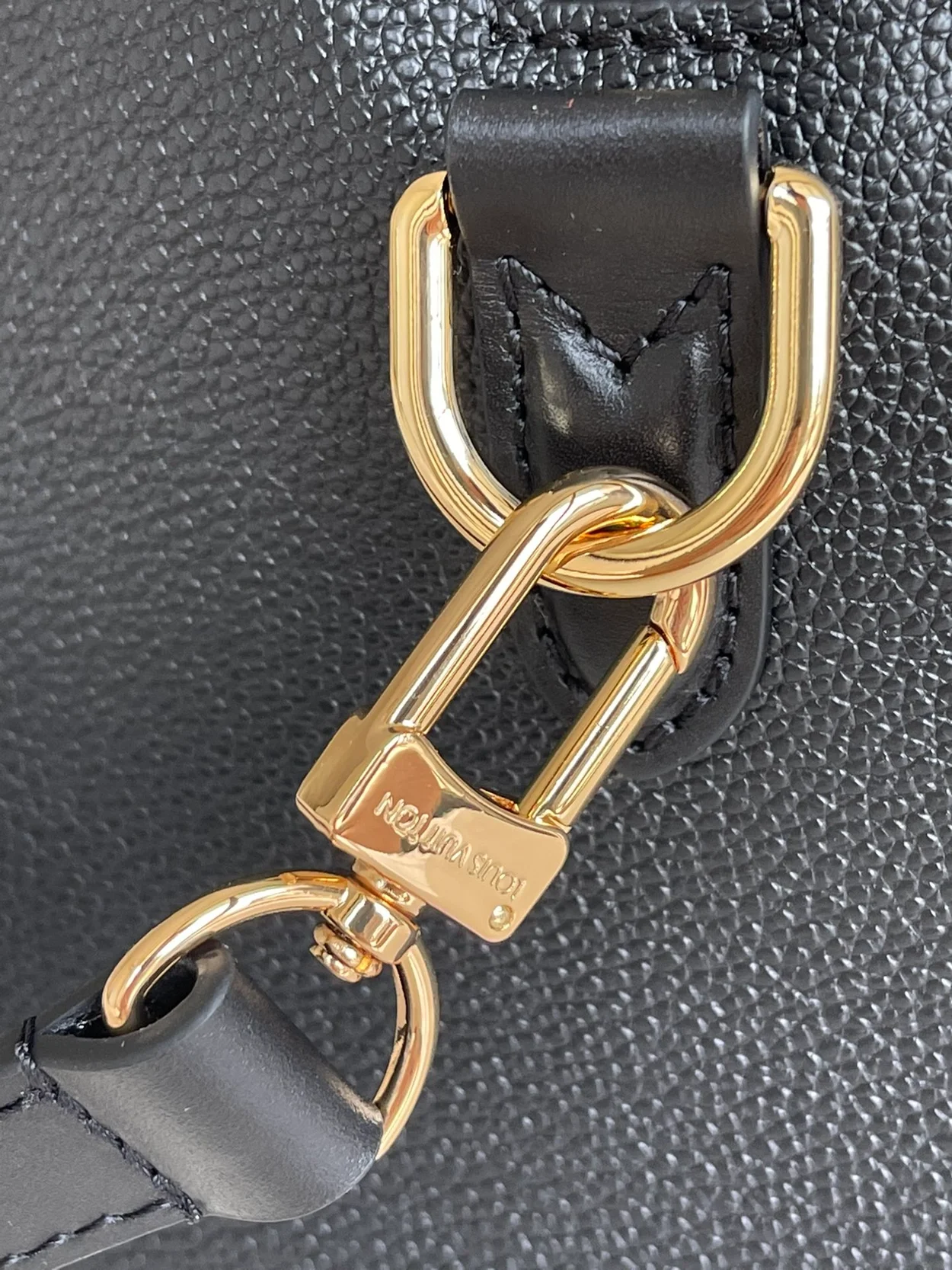 루이비통 스피디 반둘리에 25 M58951