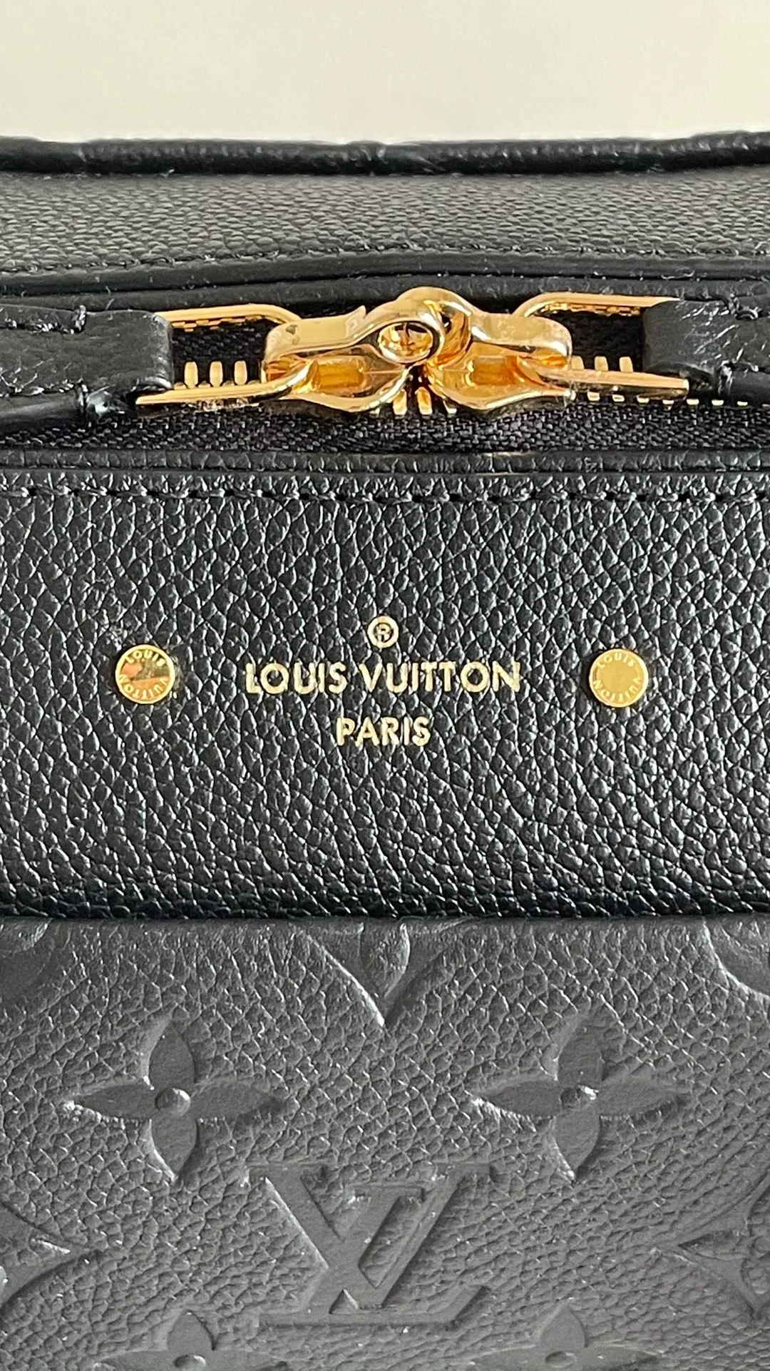 루이비통 스피디 반둘리에 25 M42401