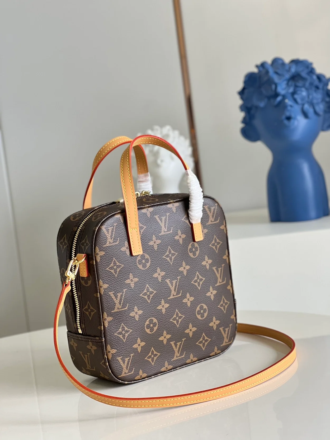 루이비통 스폰티니 캔버스 핸드백 M47500