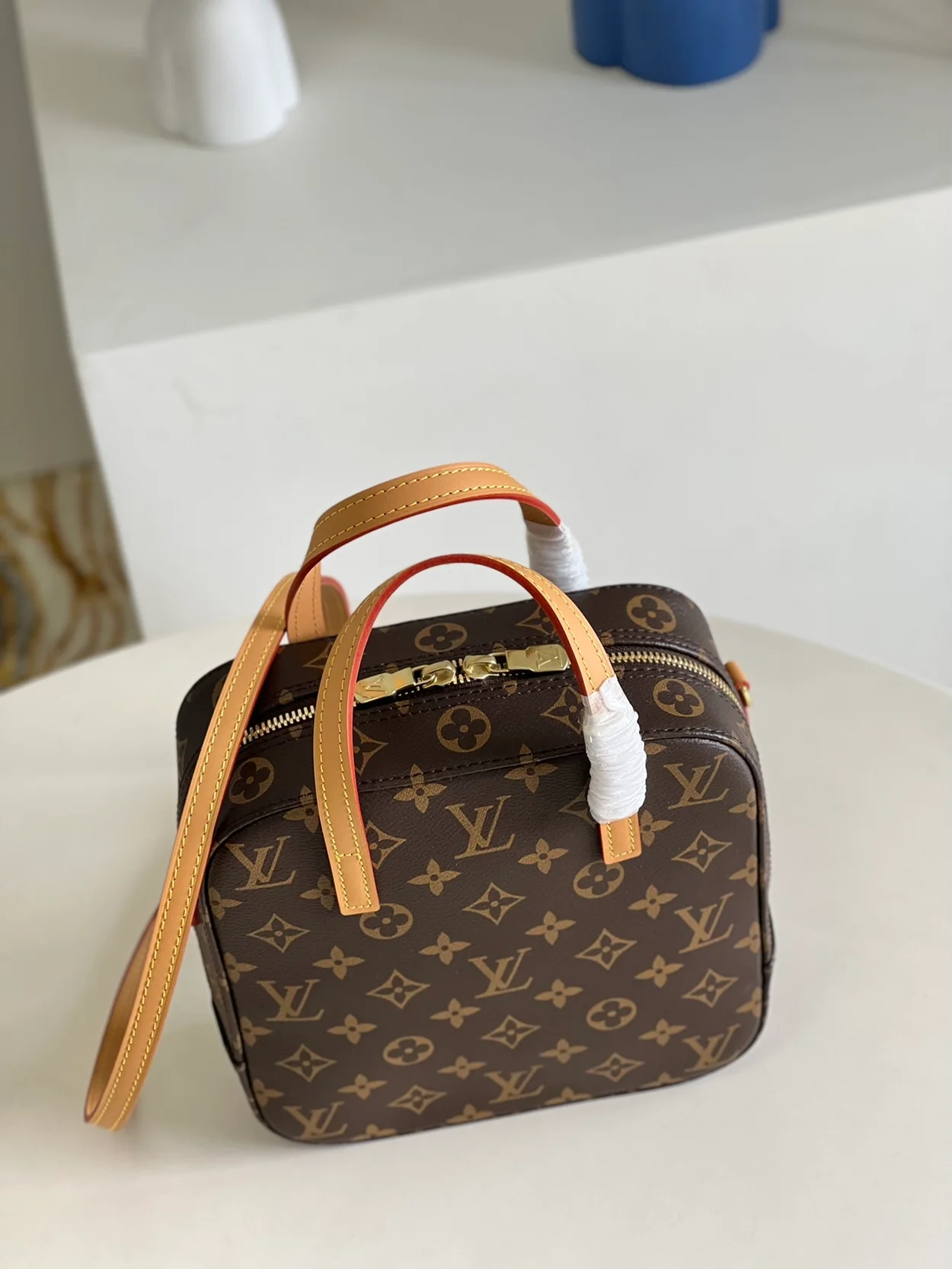 루이비통 스폰티니 캔버스 핸드백 M47500