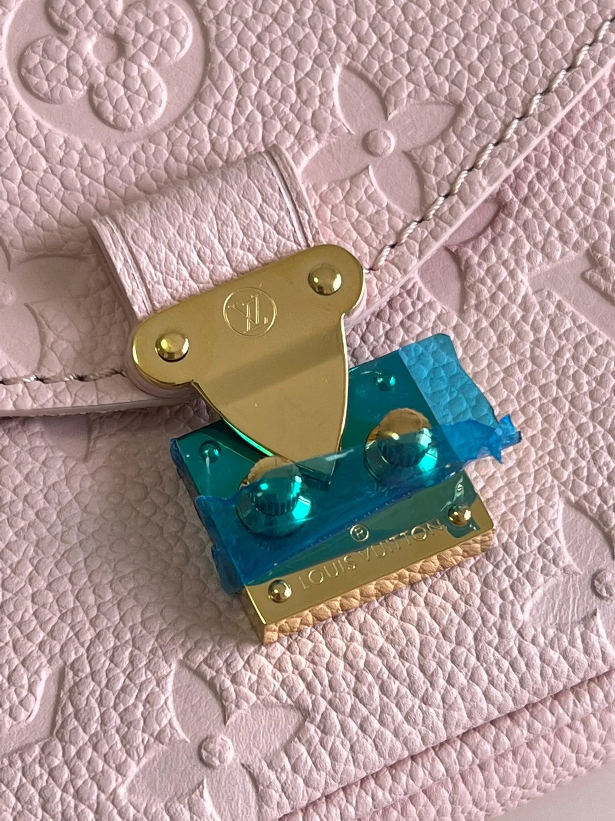 루이비통 마이크로 메티스 M81389