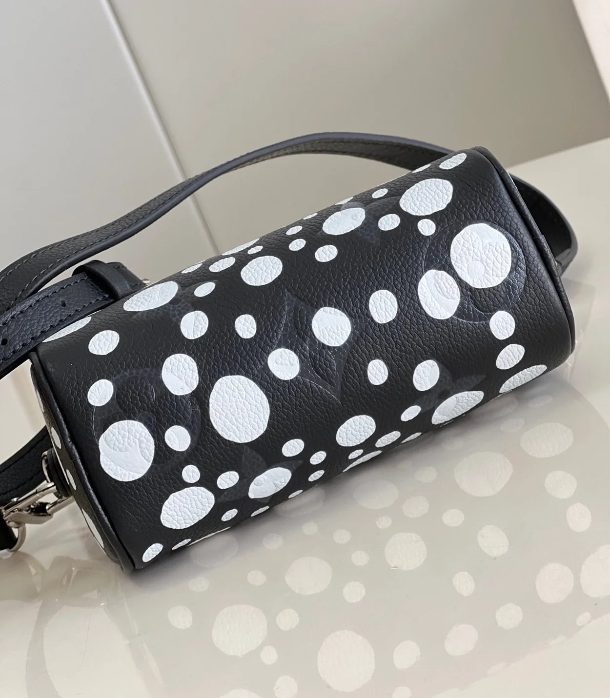 루이비통 x YK 나노 스피디 M81910