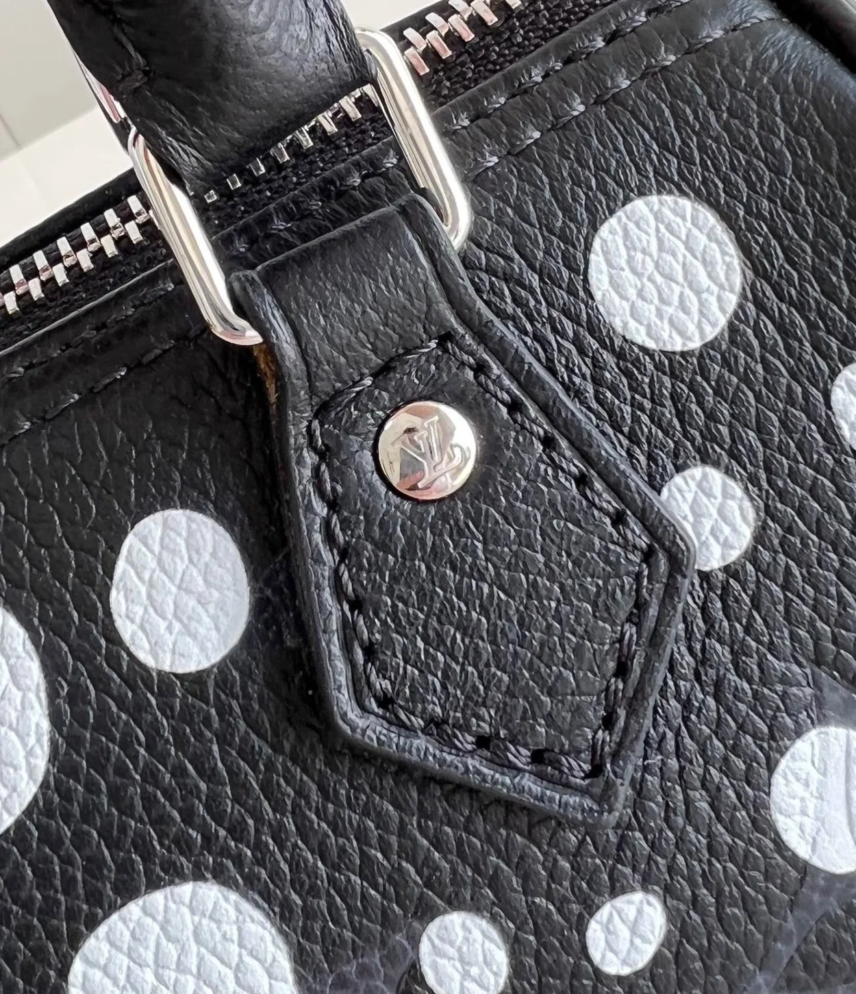 루이비통 x YK 나노 스피디 M81910