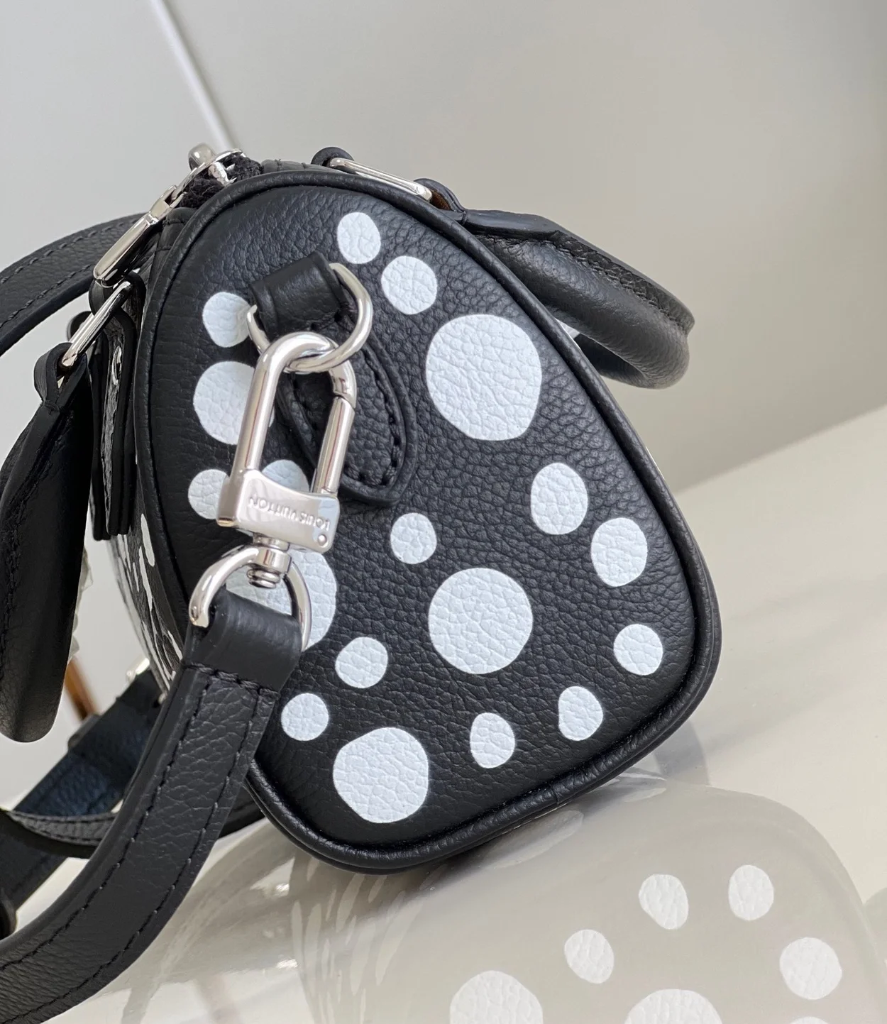 루이비통 x YK 나노 스피디 M81910