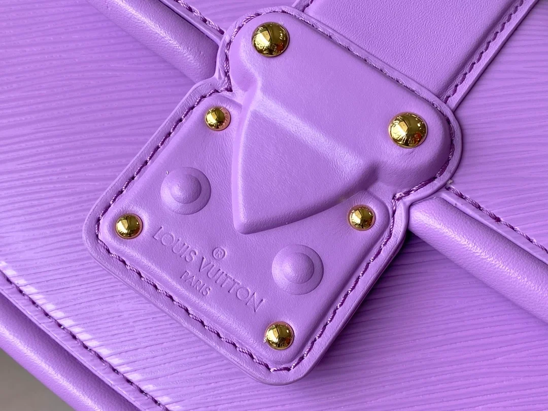 루이비통 하이드 앤드 시크 에피 핸드백 M22721