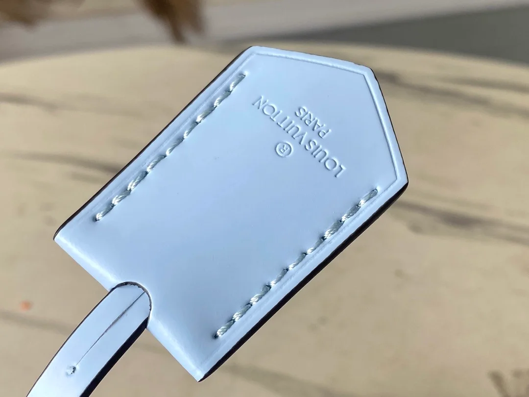 루이비통 클루니 미니 핸드백 M22617