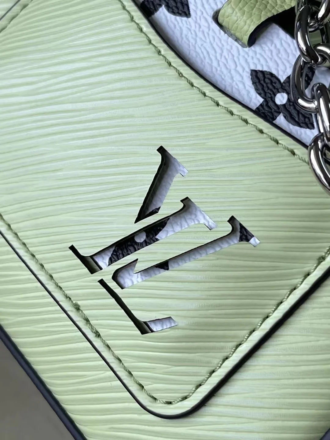 루이비통 마렐리니 에피 핸드백 M22651