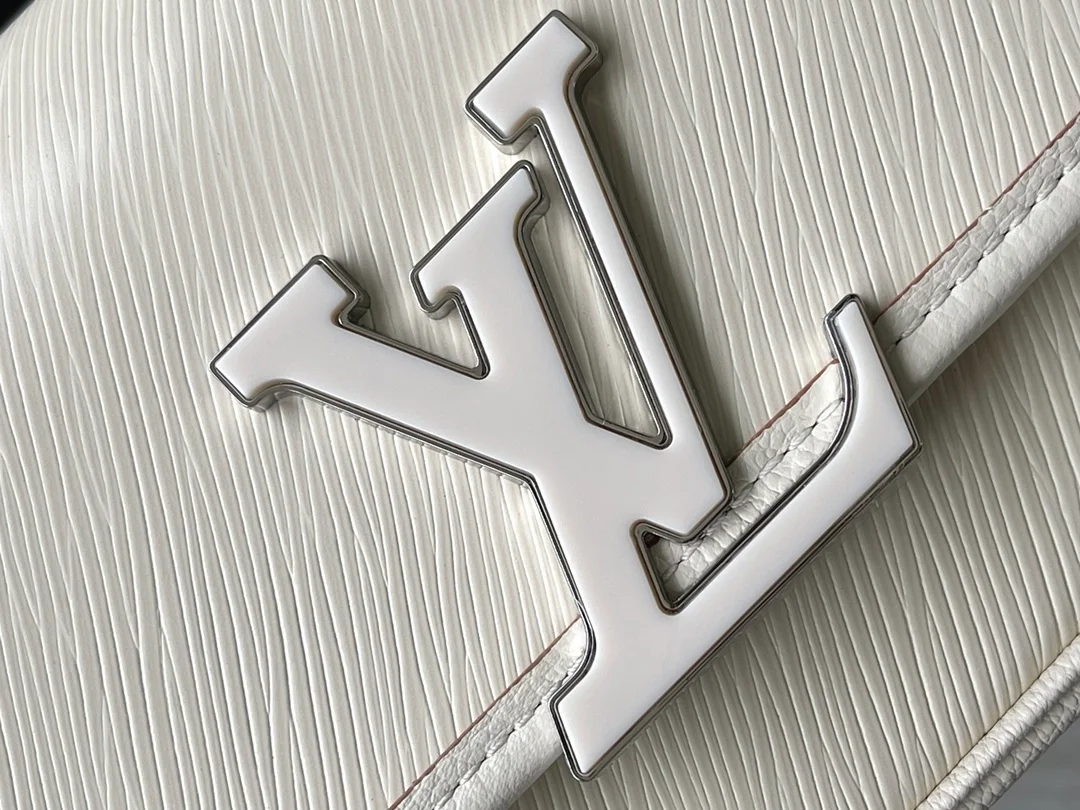 루이비통 부시 에피 핸드백 M59457