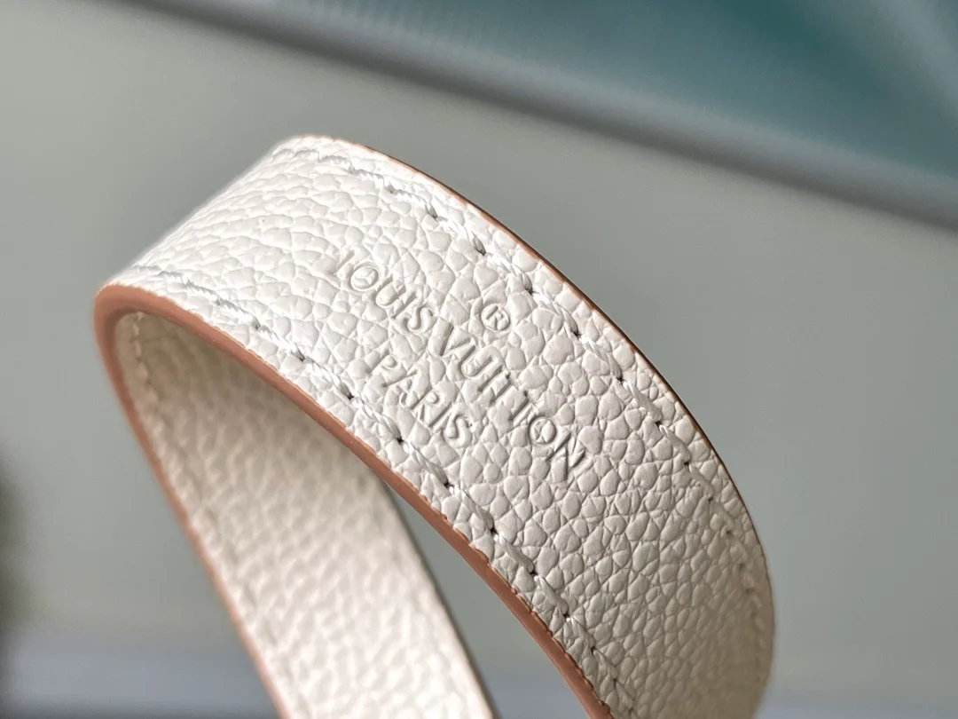 루이비통 부시 에피 핸드백 M59457