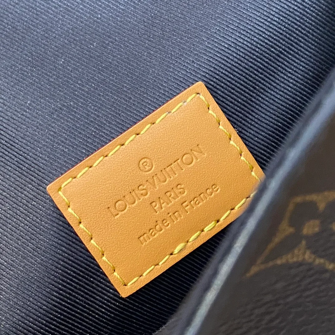 루이비통 아이비 모노그램 핸드백 M44919