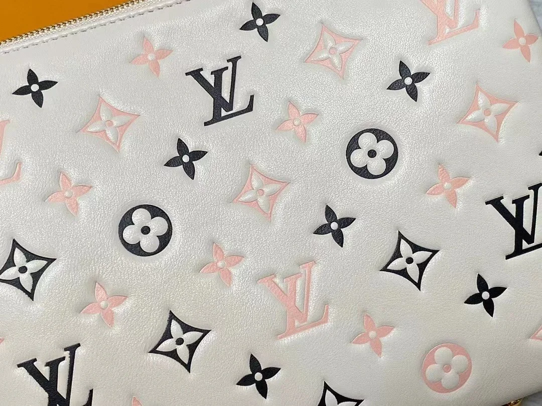 루이비통 쿠상 PM 핸드백 M22954