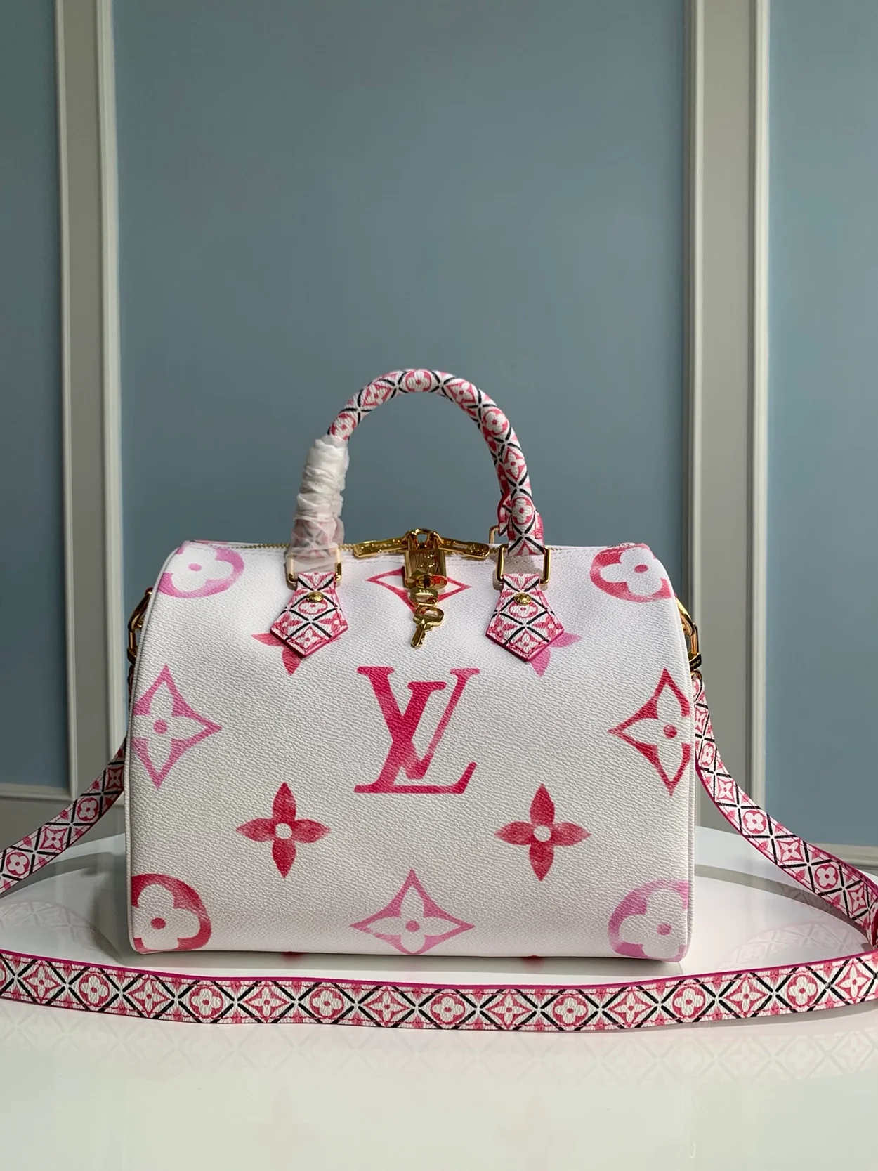 루이비통 스피디 반둘리에 25 M23073