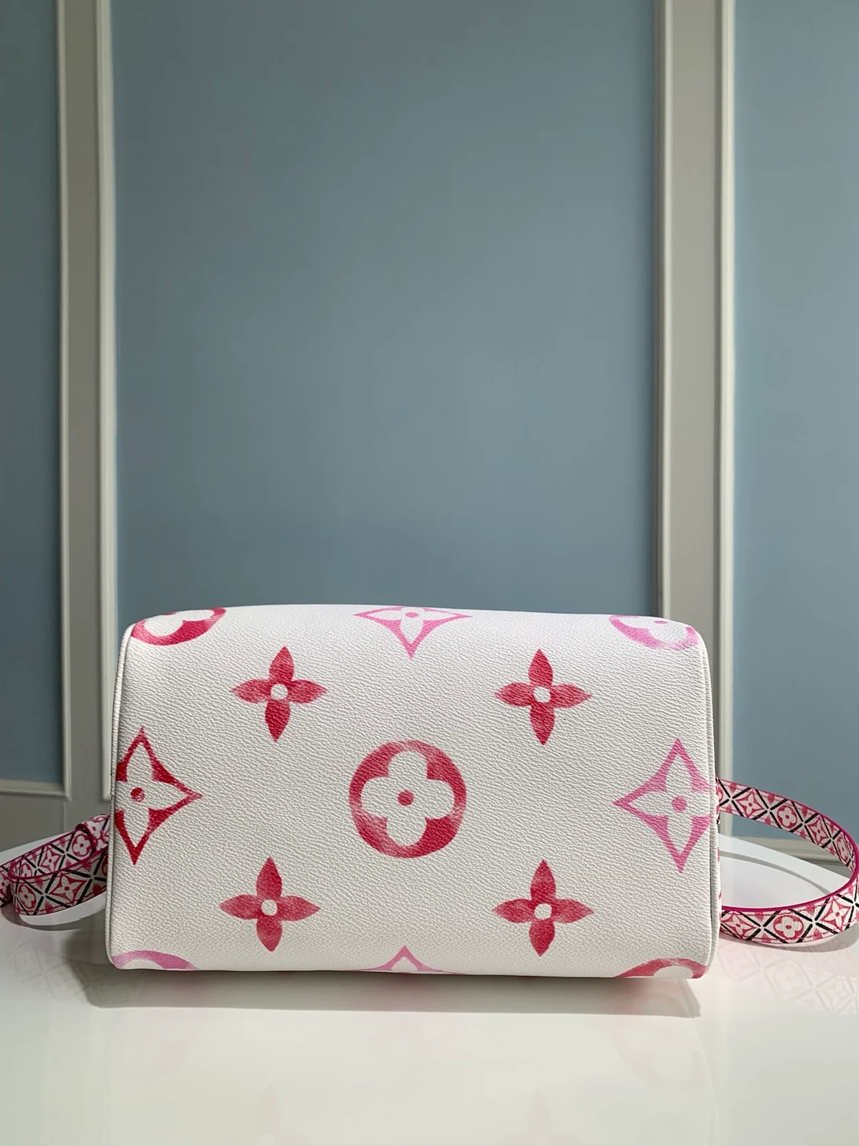 루이비통 스피디 반둘리에 25 M23073