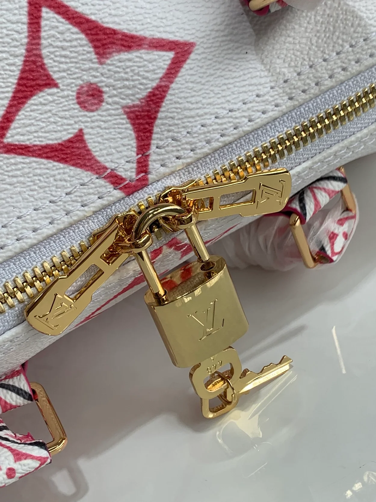 루이비통 스피디 반둘리에 25 M23073