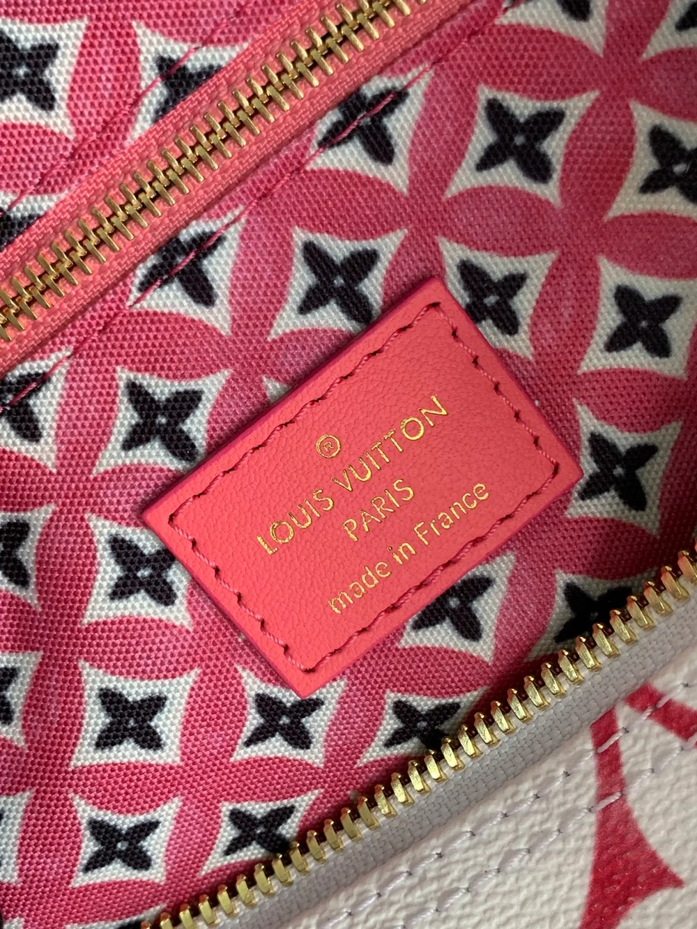 루이비통 스피디 반둘리에 25 M23073