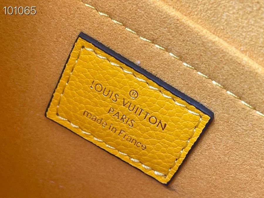 루이비통 마렐 에피 체인백 M59488