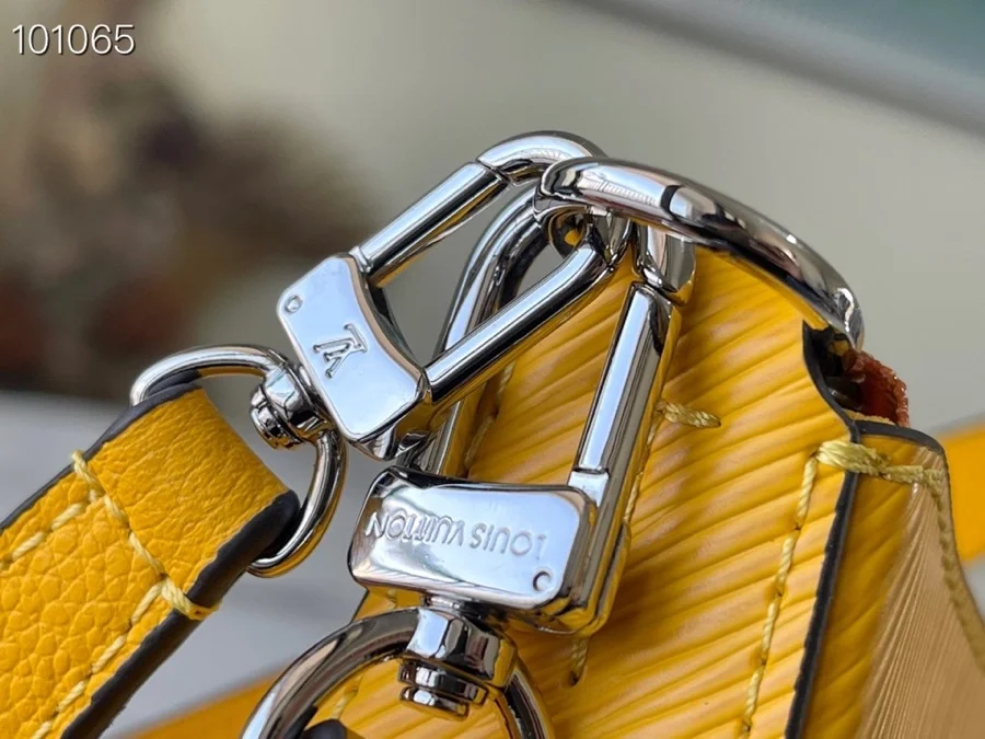 루이비통 마렐 에피 체인백 M59488