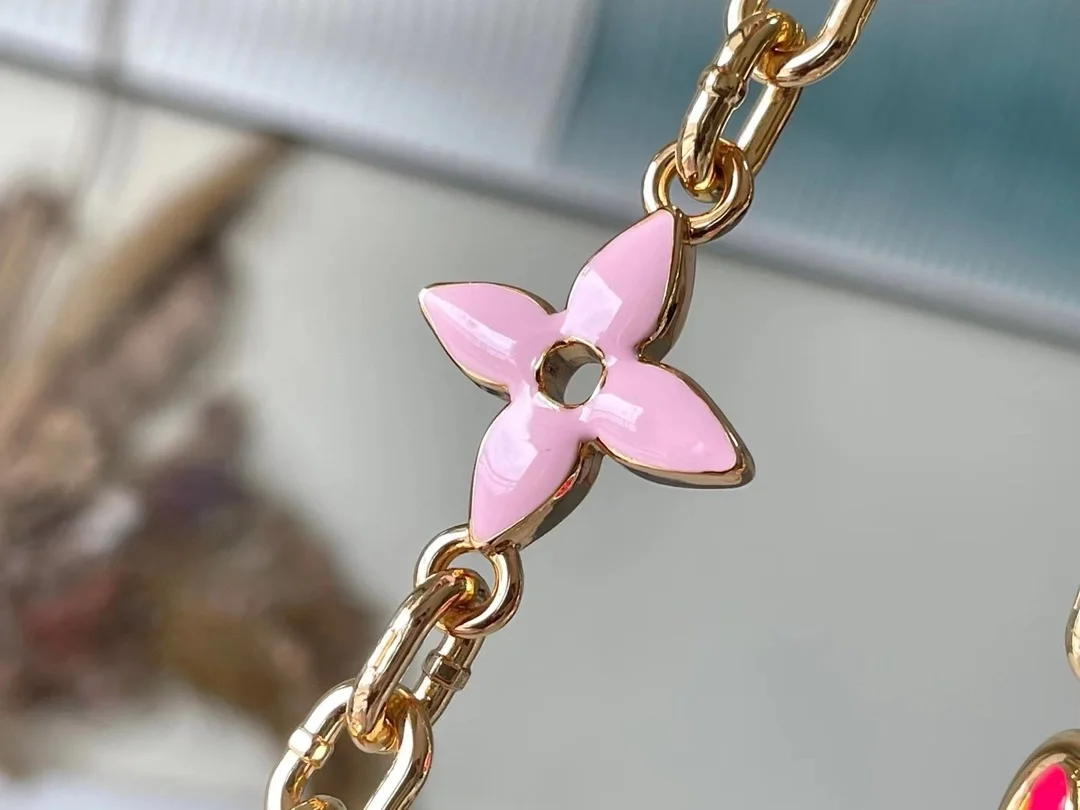 루이비통 카퓌신 BB 백 M22375