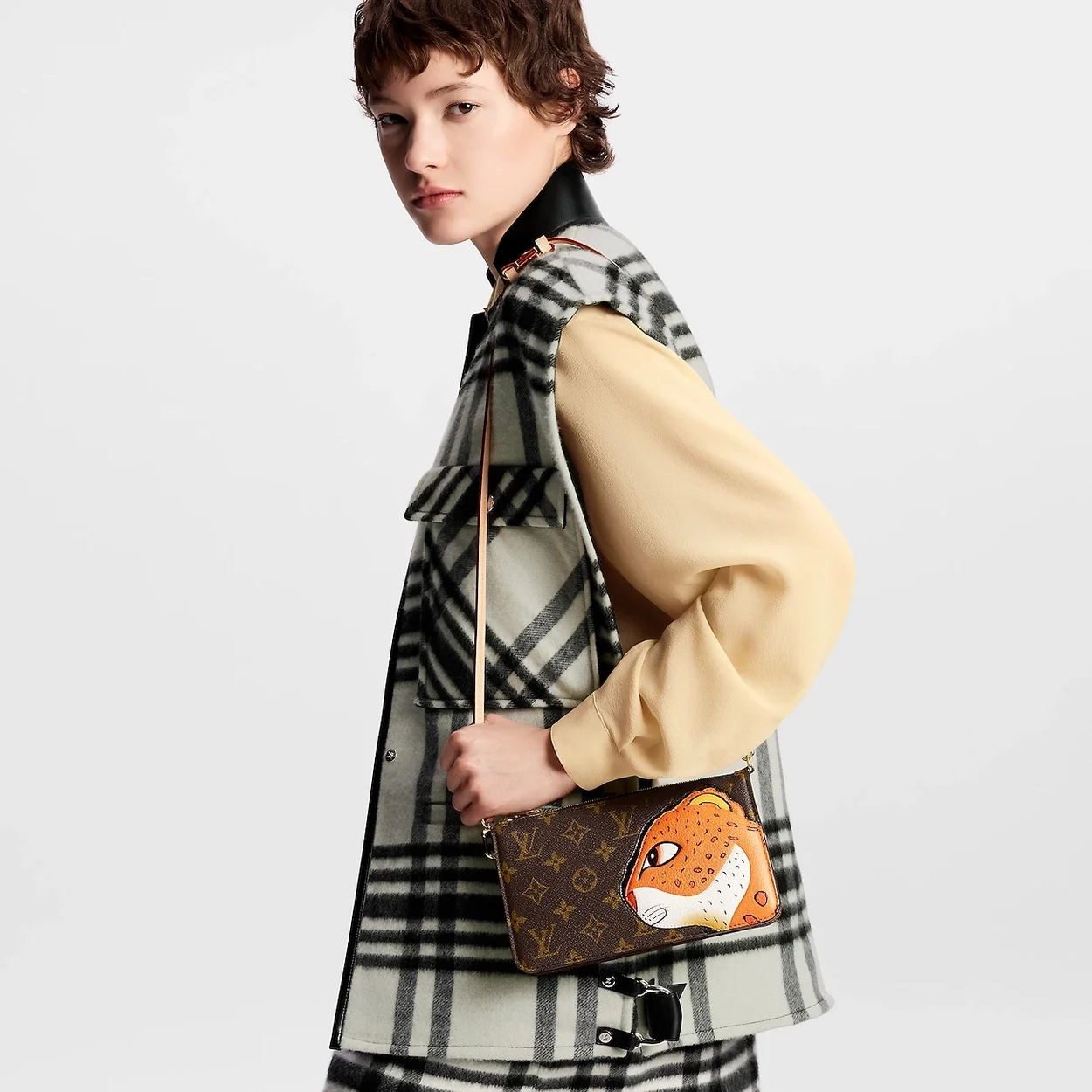 루이비통 렉싱턴 파우치 M83685